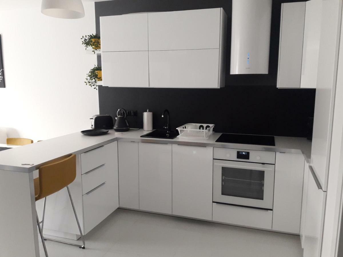 Apartament Maxi Познань Экстерьер фото